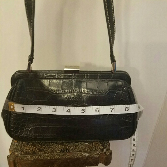 Tommy Hilfiger mini vantage purse - Picture 7 of 8